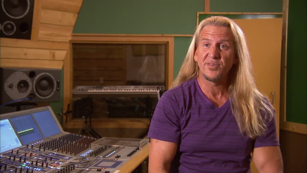 Ufak Tefek Evler İzle 3. Sezon 4. Bölüm TLC